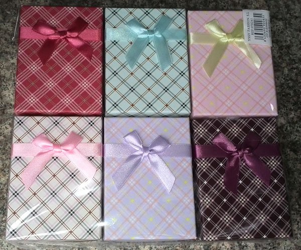 CAJA DE REGALO 8*11*3cm
